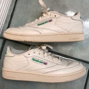 Vintage Reebok sneakers